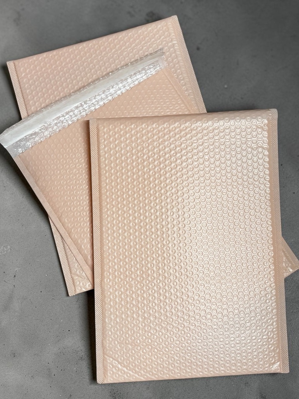 10 Peach 11”x15” Bubble Mailer Envelopes - 10 Thank You or Mailing Stickers